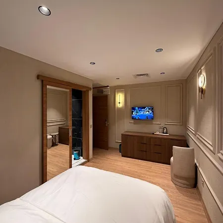 Istiklal * Isztambul